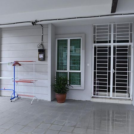 Langkawi Shell Out Villa Kuah Extérieur photo